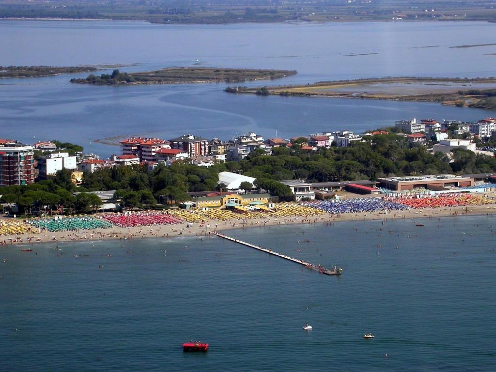 Hotel Park Spiaggia Grado Exterior foto